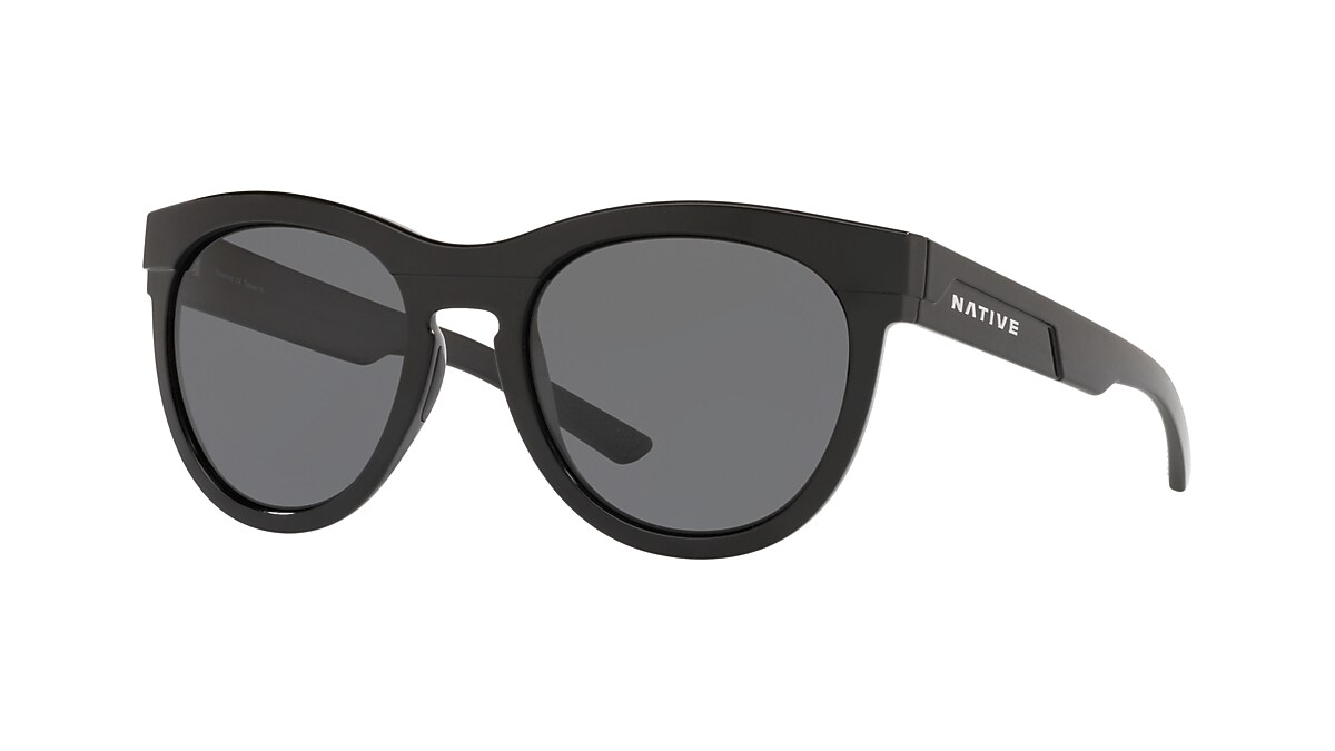 La Reina Sunglasses in Grey | Native Eyewear® US