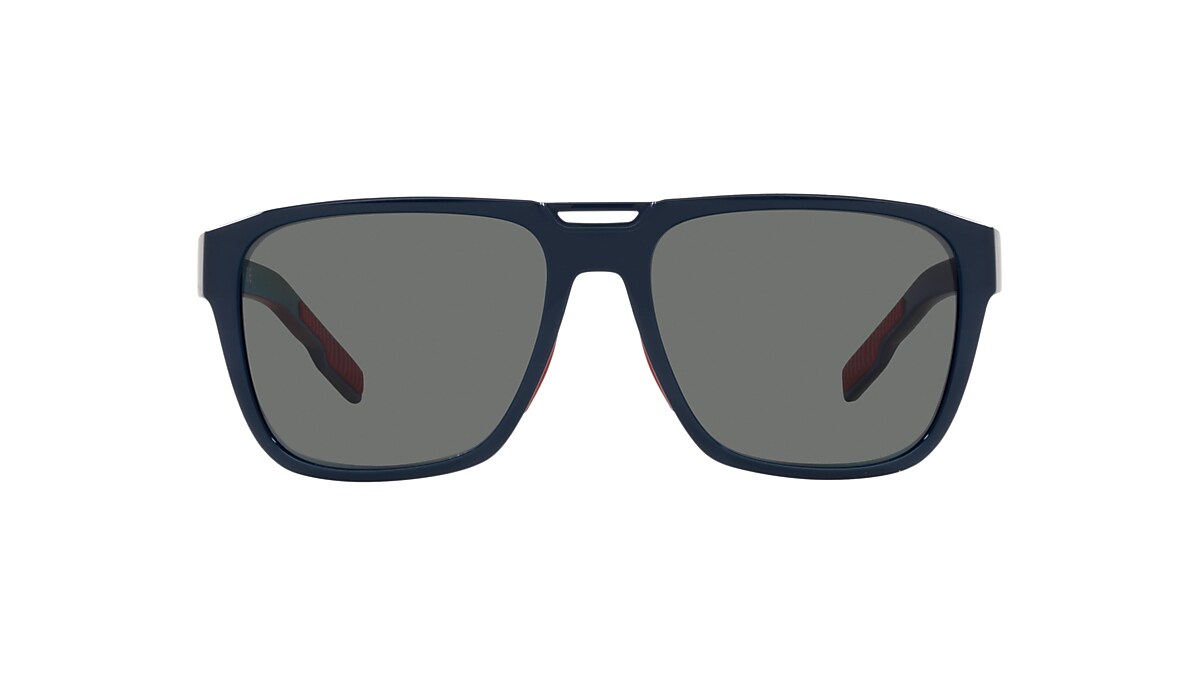 Mammoth Sunglasses in Grey | Native Eyewear®